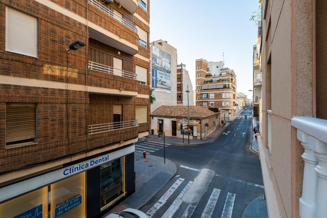 Apartamento Sunrise Apolo Torrevieja Exterior photo