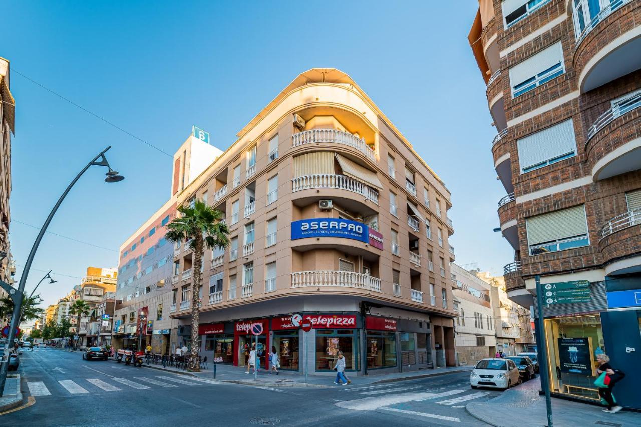 Apartamento Sunrise Apolo Torrevieja Exterior photo