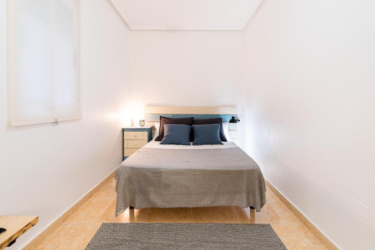 Apartamento Sunrise Apolo Torrevieja Exterior photo